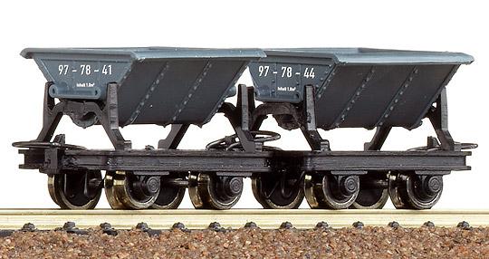 Set of 2 Narrow gauge tipping cars<br /><a href='images/pictures/Roco/34516.jpg' target='_blank'>Full size image</a>
